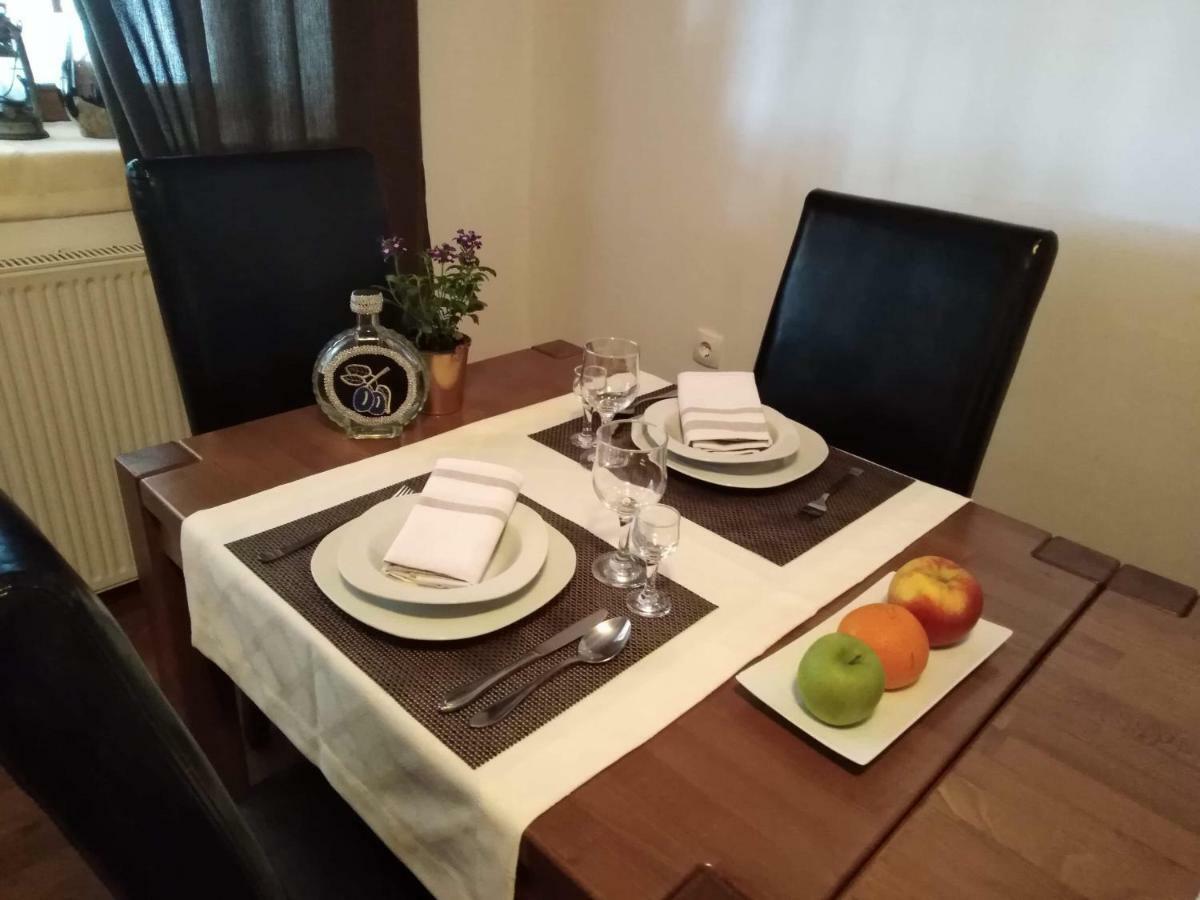 Guest House Sumski Dvor Vrhovine Екстериор снимка